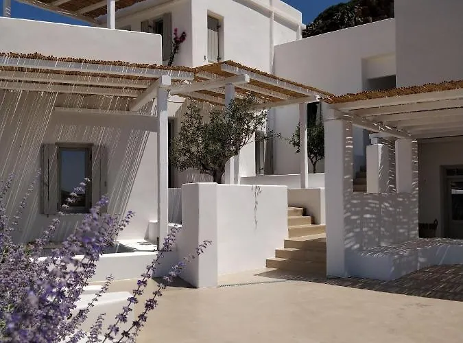 Psathaki Aparthotel Kimolos photo