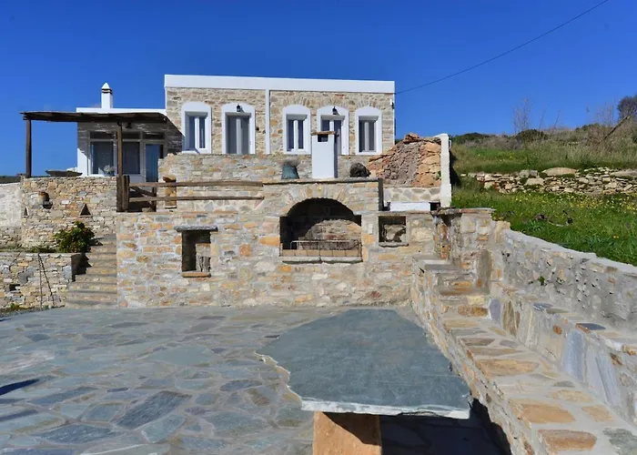 George Farmhouse Chrousa照片