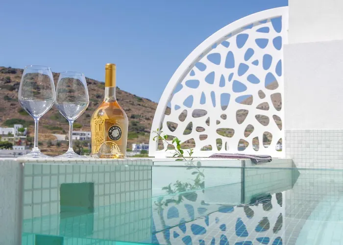 Oro Suites Kini photo