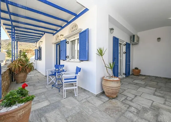 Margarita'S Kionia Beach House photo