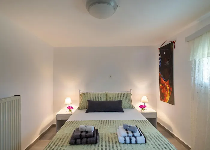 Restia Seaside Apartment I, 50M From Megas Gialos Beach photo