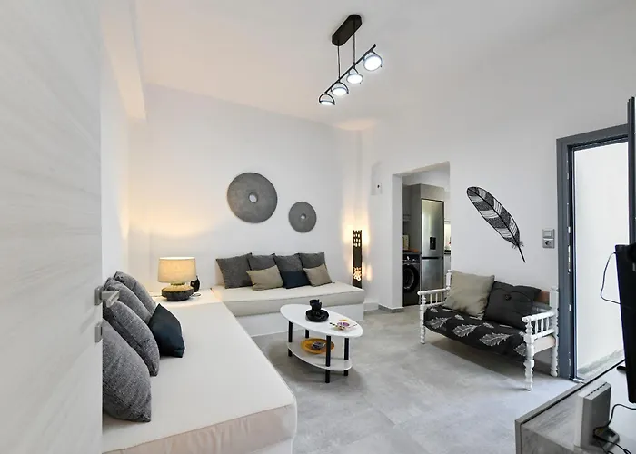 Diamond, A Modern And Stylish House, Near The Shops And Restaurants In Korissia Villa Ioulis photo