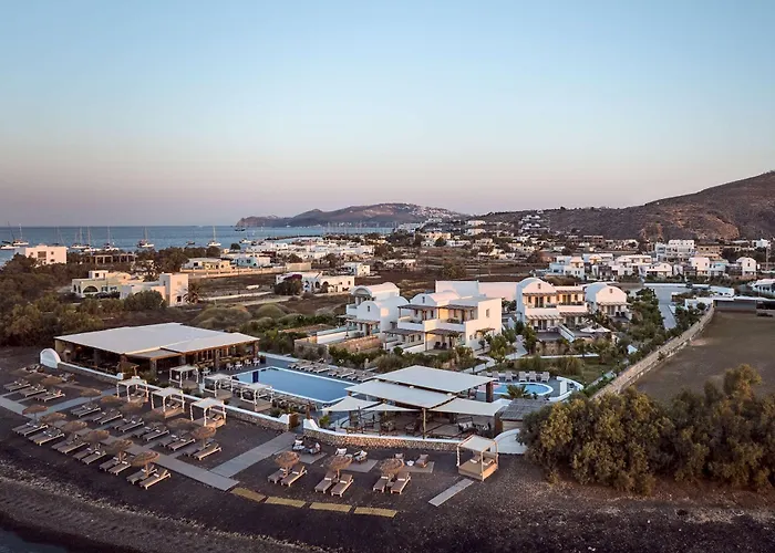 Sea Breeze Santorini Beach Resort, Curio By Hilton Agios Georgios  photo
