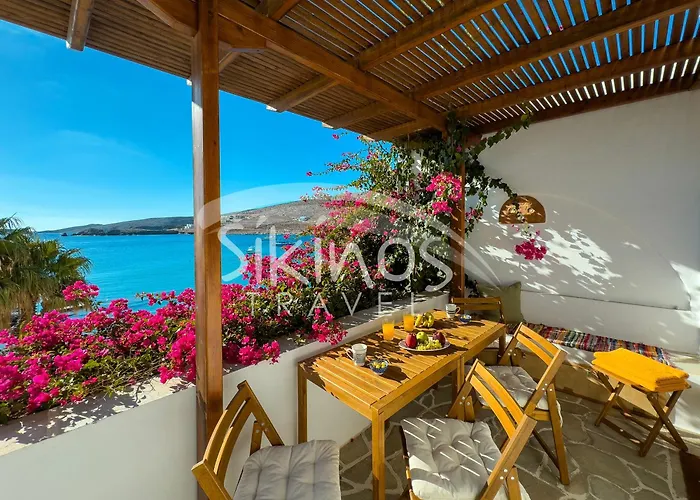 Beachfront Cycladic House Folegandros Town photo