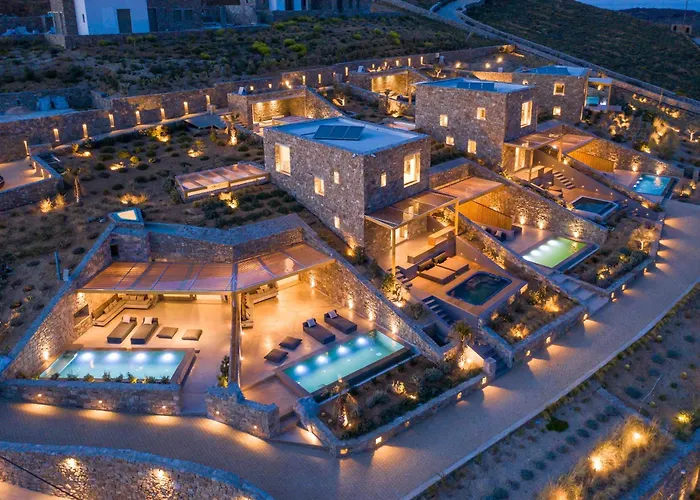 صورة Panormos Bay Suites Luxury Resort