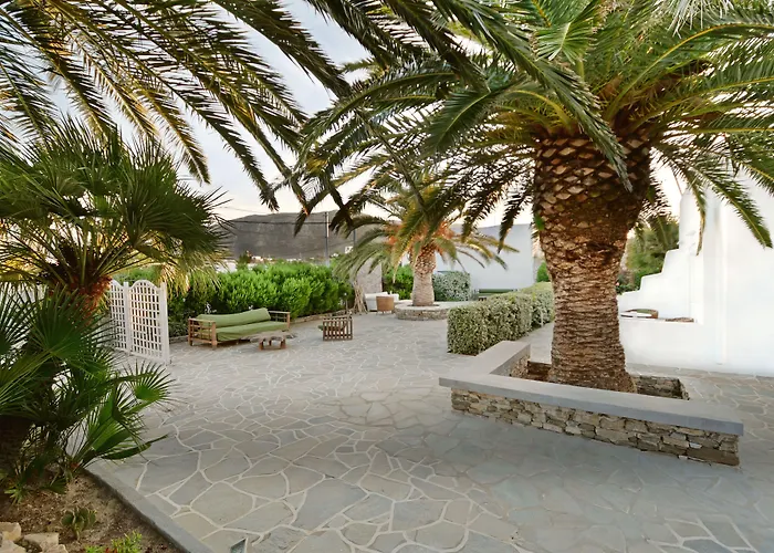 Smaragdi Hotel Artemonas photo