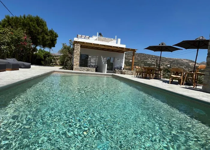 Фото Ninemia Naxos Suites Agios Thaleleos