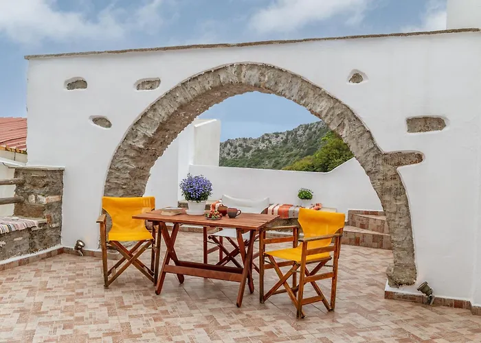 Traditional House In Κόρωνος φωτογραφία