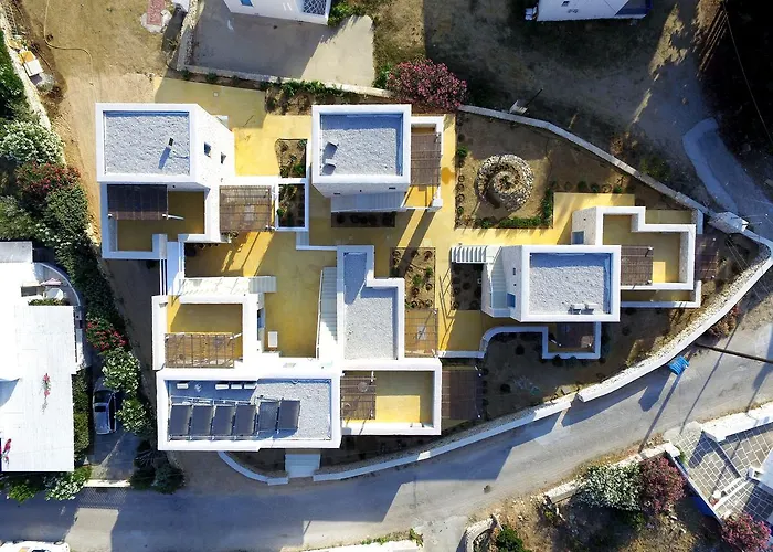 Nomads House Aparthotel Logaras photo