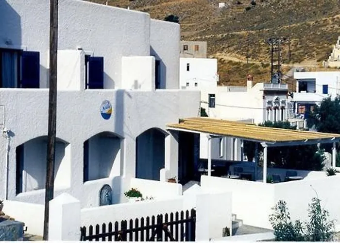 Naias Hotel Livadi  photo